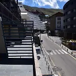 Plaza De Pradollano - Parking Incluido Διαμέρισμα *